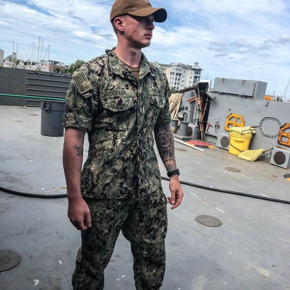 Meet your Posher, Chris - Picture 1 of 1